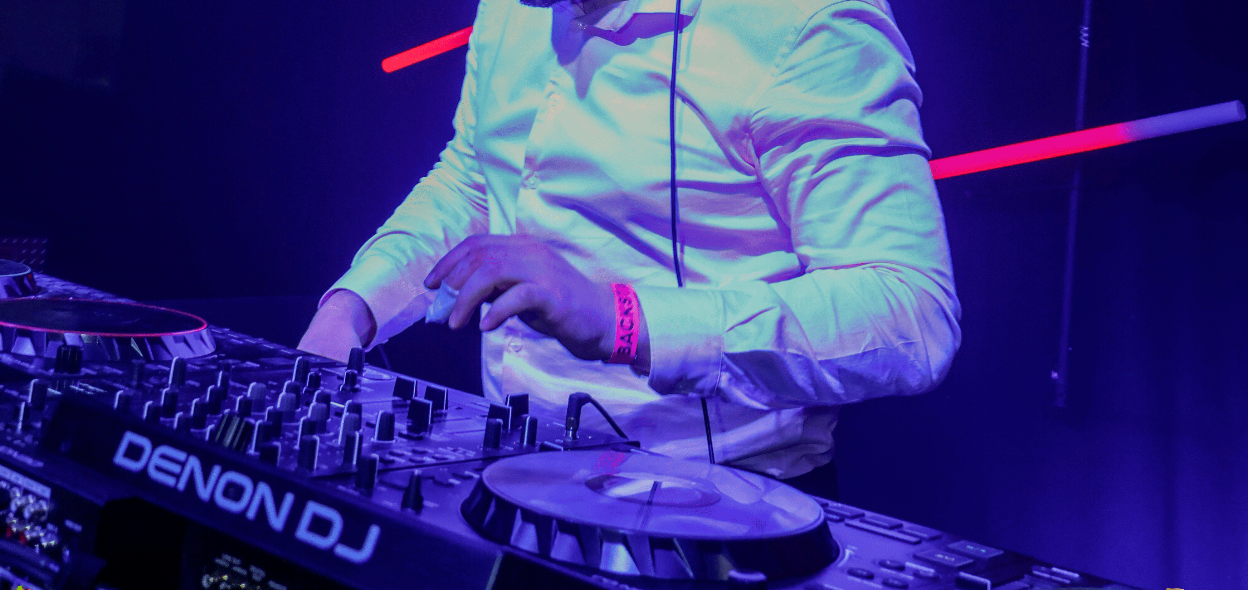 DJ en prestation VibeStage